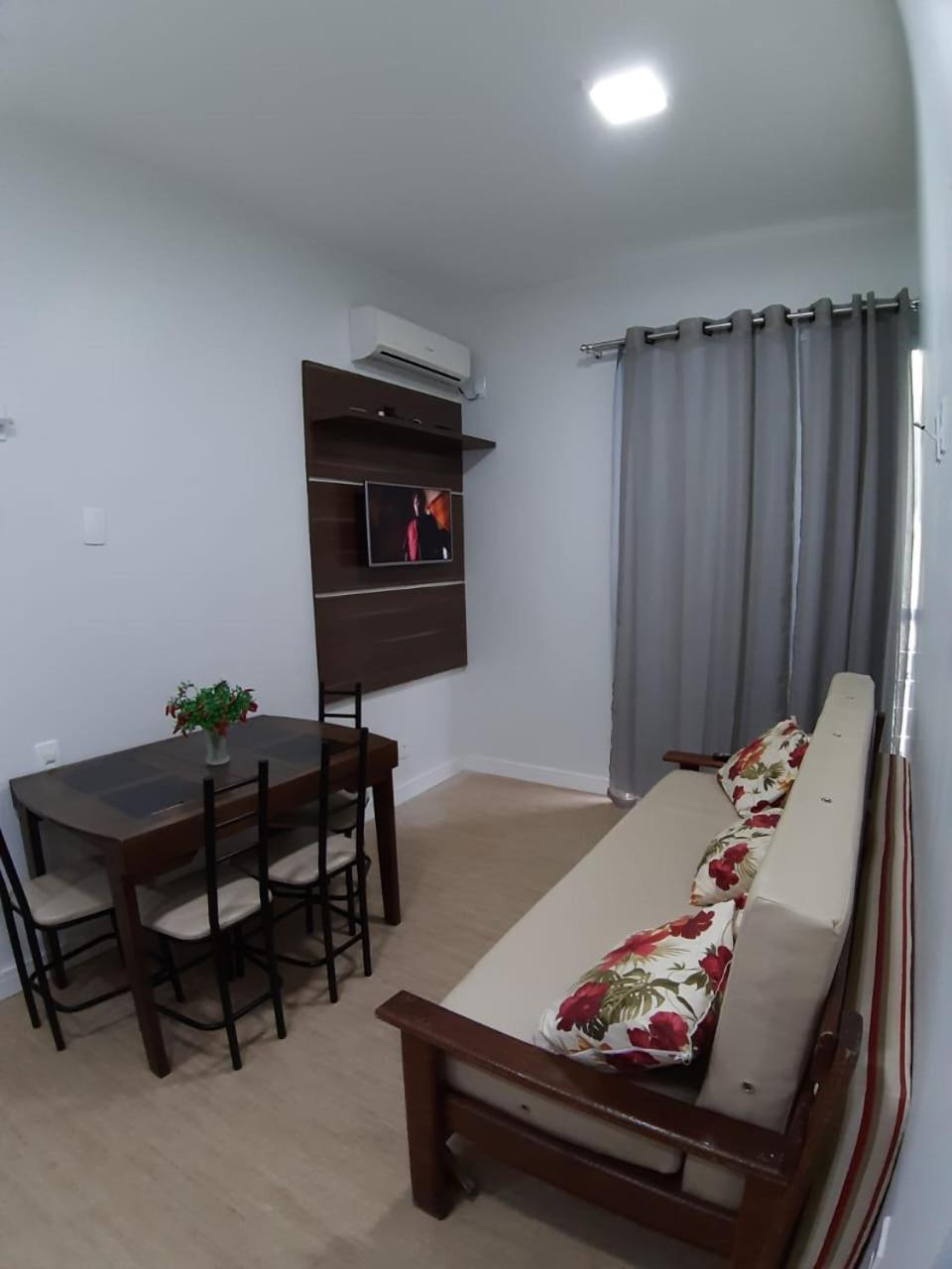 Apartamento Ilha Dos Patos Ingleses Na Beira Do Mar Florianópolis Szoba fotó